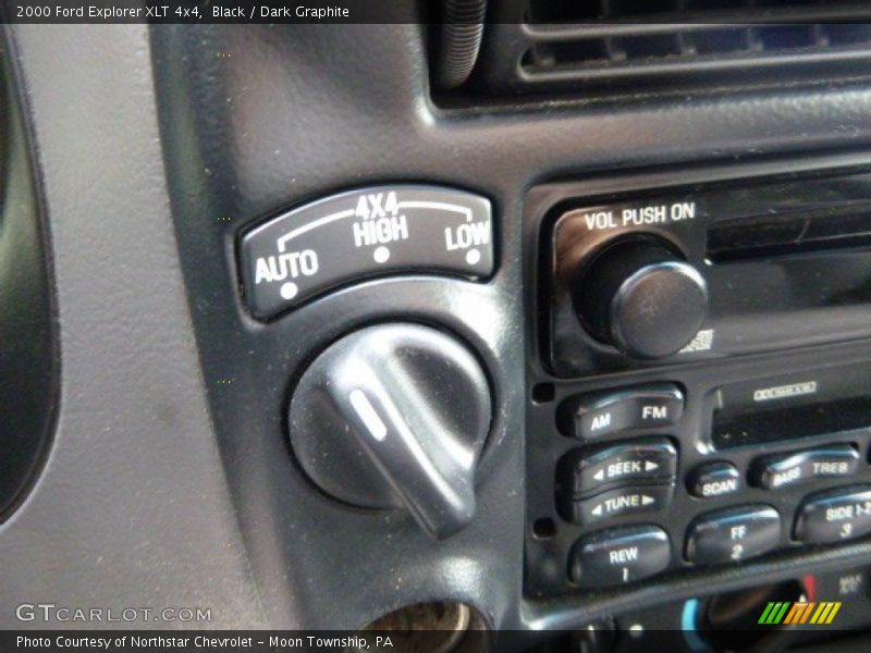 Black / Dark Graphite 2000 Ford Explorer XLT 4x4