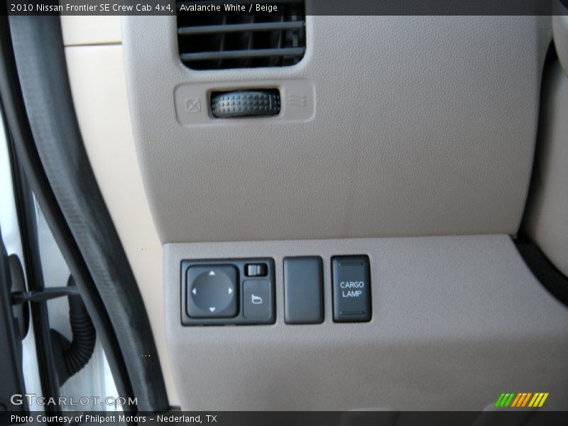 Avalanche White / Beige 2010 Nissan Frontier SE Crew Cab 4x4