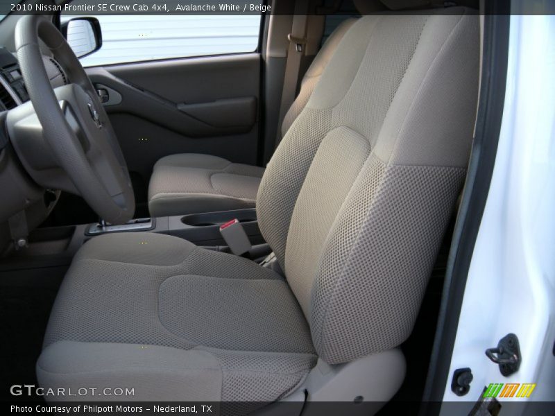 Avalanche White / Beige 2010 Nissan Frontier SE Crew Cab 4x4