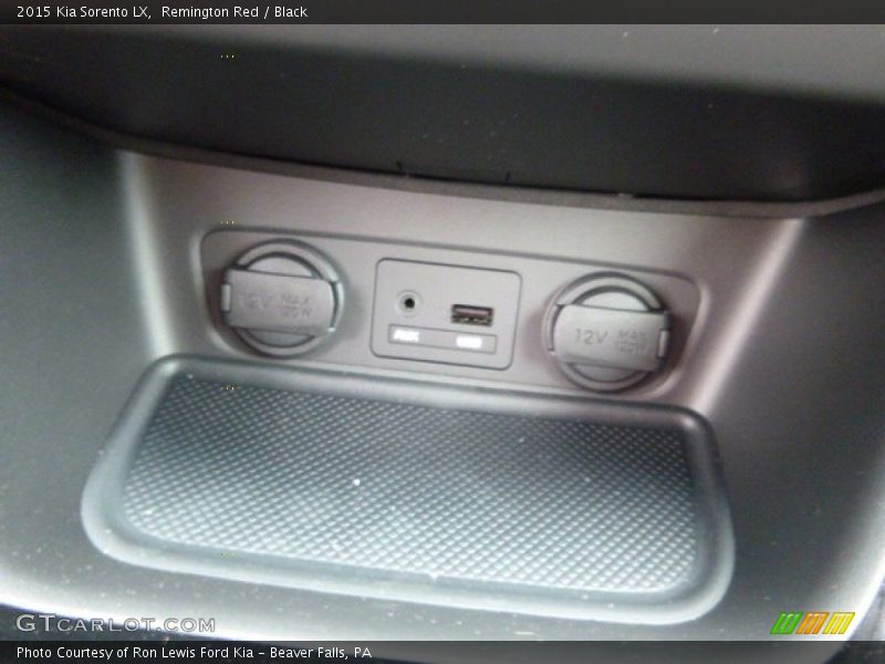 Remington Red / Black 2015 Kia Sorento LX