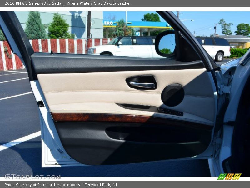 Alpine White / Gray Dakota Leather 2010 BMW 3 Series 335d Sedan