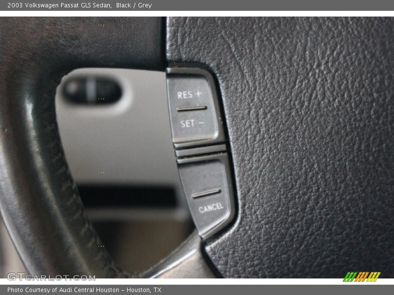 Black / Grey 2003 Volkswagen Passat GLS Sedan