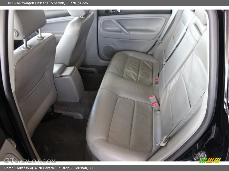 Black / Grey 2003 Volkswagen Passat GLS Sedan