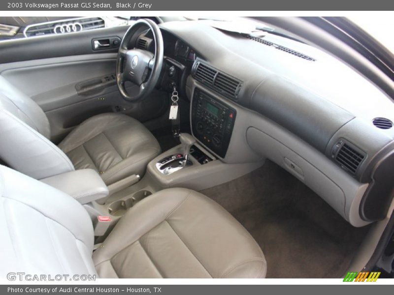 Black / Grey 2003 Volkswagen Passat GLS Sedan
