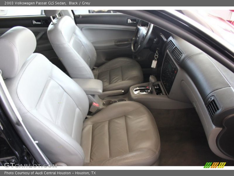 Black / Grey 2003 Volkswagen Passat GLS Sedan