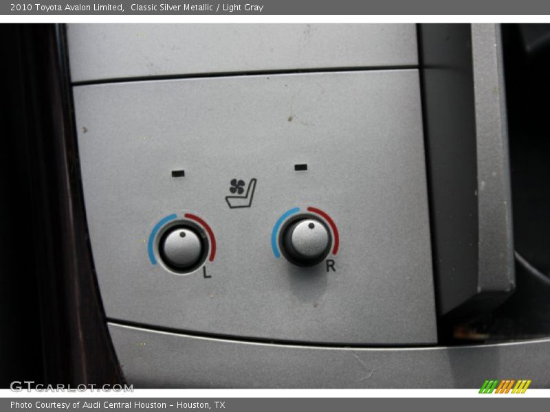 Classic Silver Metallic / Light Gray 2010 Toyota Avalon Limited