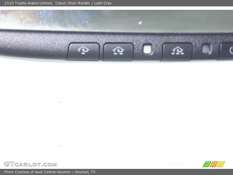 Classic Silver Metallic / Light Gray 2010 Toyota Avalon Limited