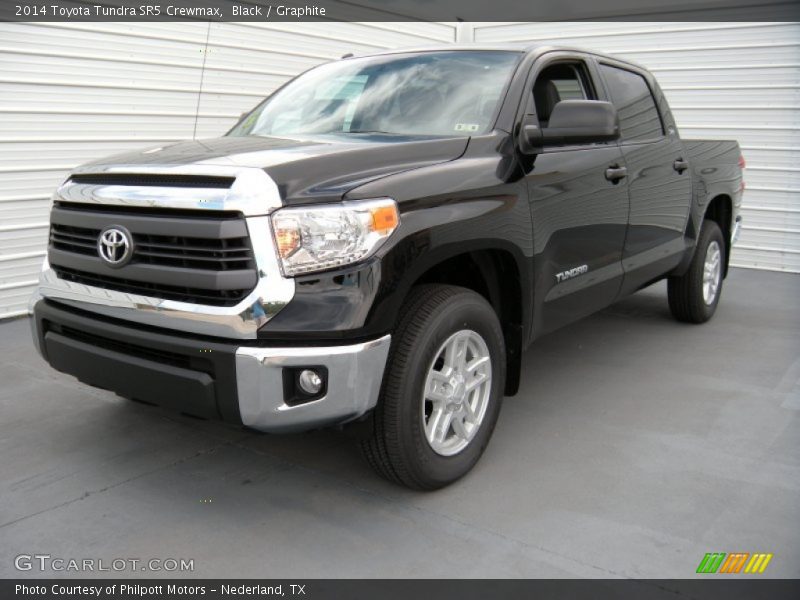 Black / Graphite 2014 Toyota Tundra SR5 Crewmax