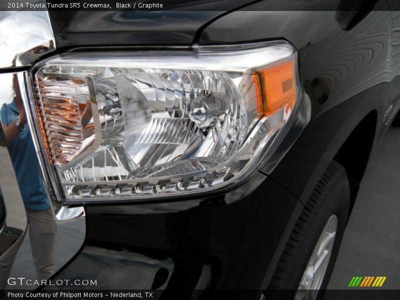 Black / Graphite 2014 Toyota Tundra SR5 Crewmax