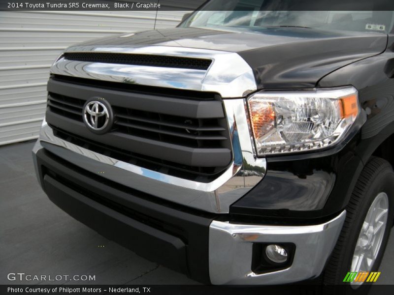 Black / Graphite 2014 Toyota Tundra SR5 Crewmax