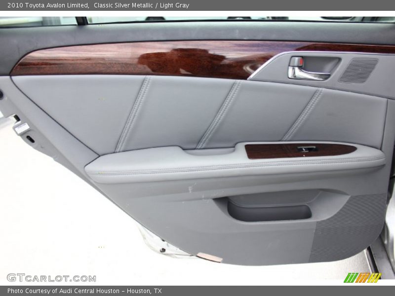 Classic Silver Metallic / Light Gray 2010 Toyota Avalon Limited