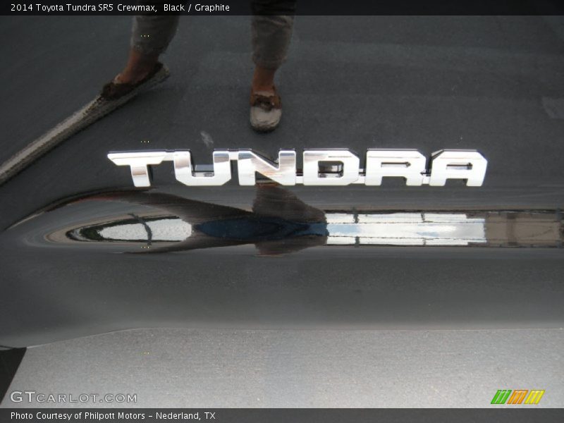 Black / Graphite 2014 Toyota Tundra SR5 Crewmax