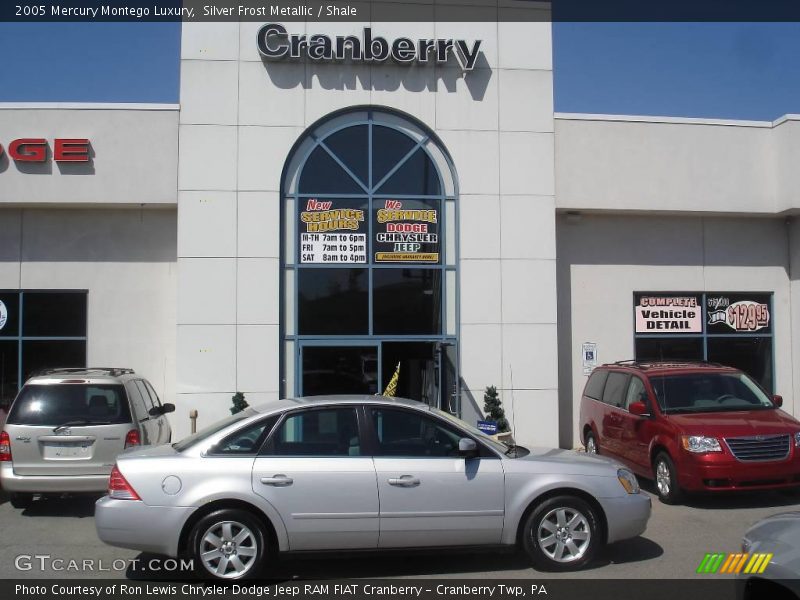 Silver Frost Metallic / Shale 2005 Mercury Montego Luxury