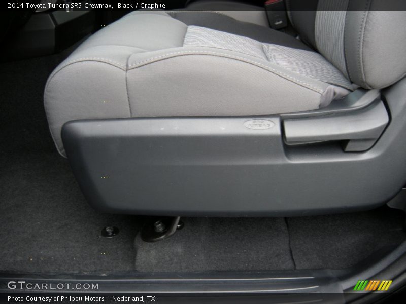 Black / Graphite 2014 Toyota Tundra SR5 Crewmax