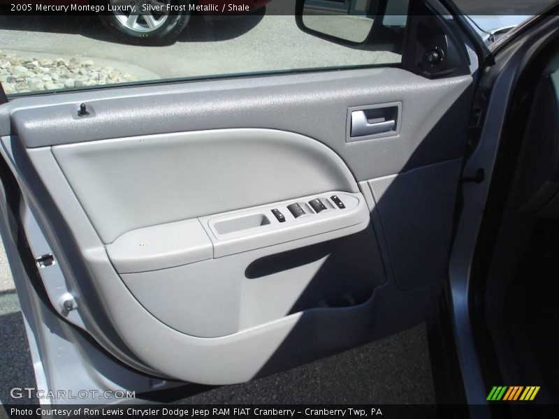 Silver Frost Metallic / Shale 2005 Mercury Montego Luxury