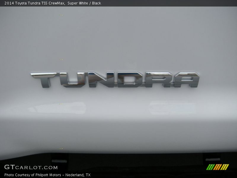 Super White / Black 2014 Toyota Tundra TSS CrewMax