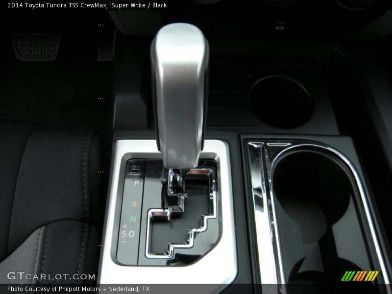 Super White / Black 2014 Toyota Tundra TSS CrewMax