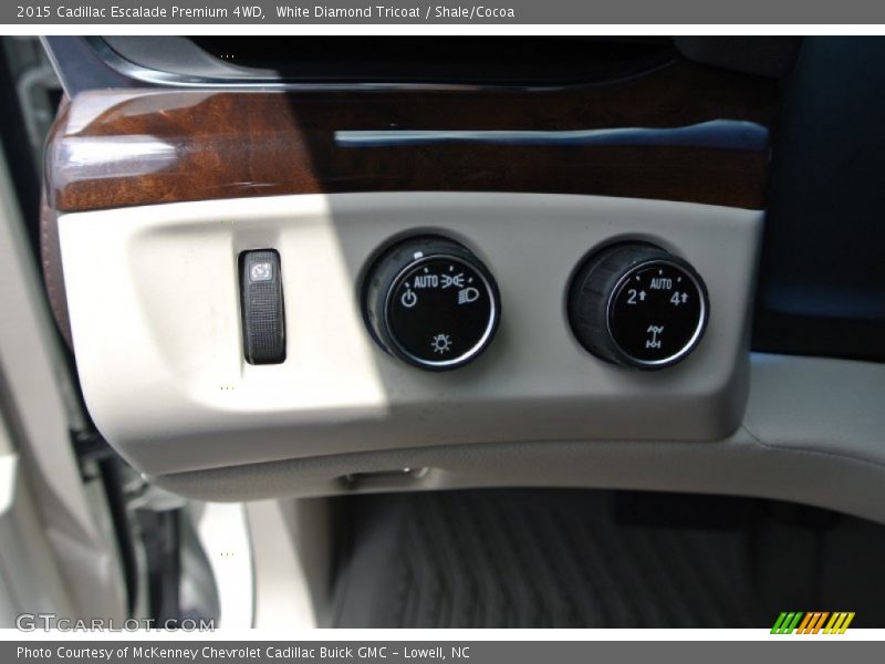 White Diamond Tricoat / Shale/Cocoa 2015 Cadillac Escalade Premium 4WD