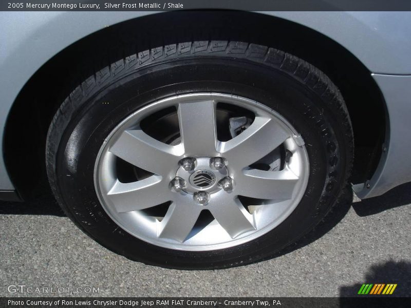 Silver Frost Metallic / Shale 2005 Mercury Montego Luxury