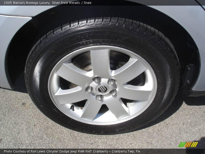 Silver Frost Metallic / Shale 2005 Mercury Montego Luxury