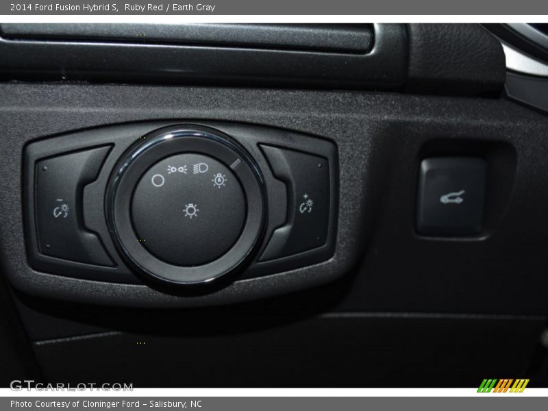 Ruby Red / Earth Gray 2014 Ford Fusion Hybrid S