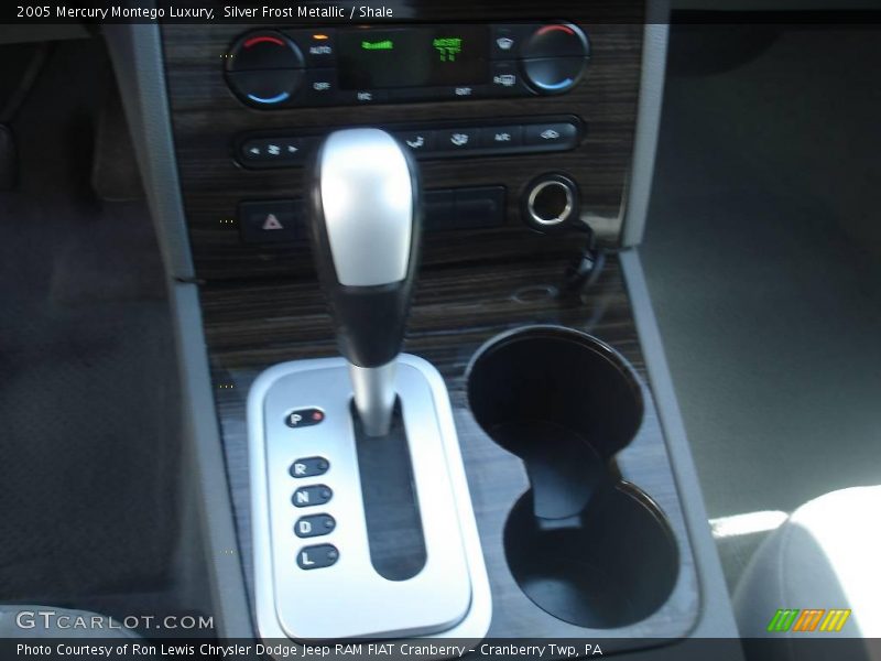 Silver Frost Metallic / Shale 2005 Mercury Montego Luxury