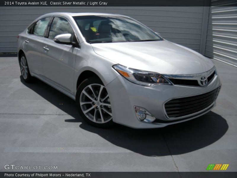 Classic Silver Metallic / Light Gray 2014 Toyota Avalon XLE