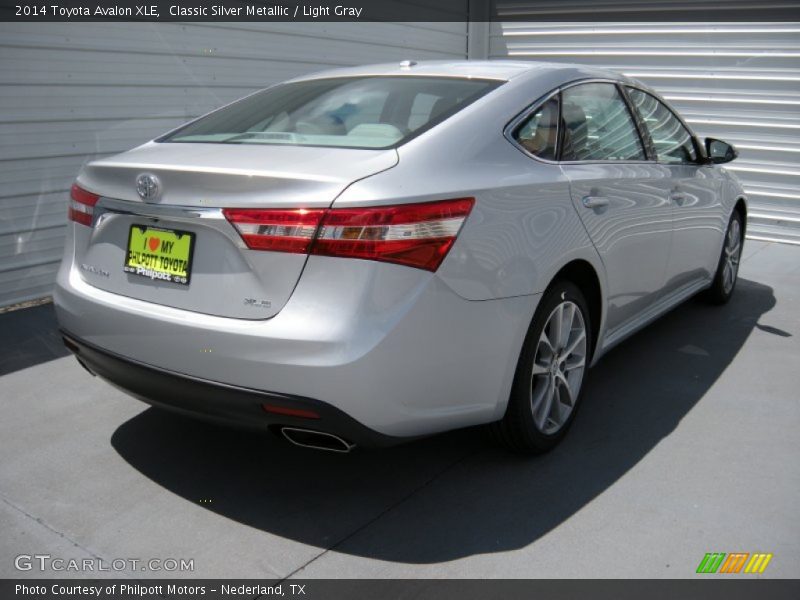 Classic Silver Metallic / Light Gray 2014 Toyota Avalon XLE