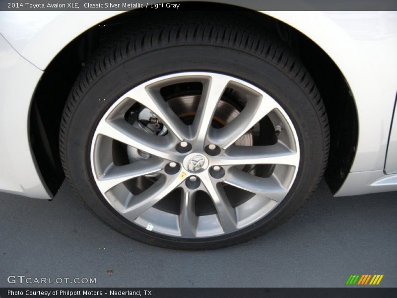 Classic Silver Metallic / Light Gray 2014 Toyota Avalon XLE