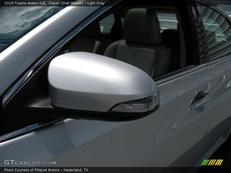 Classic Silver Metallic / Light Gray 2014 Toyota Avalon XLE