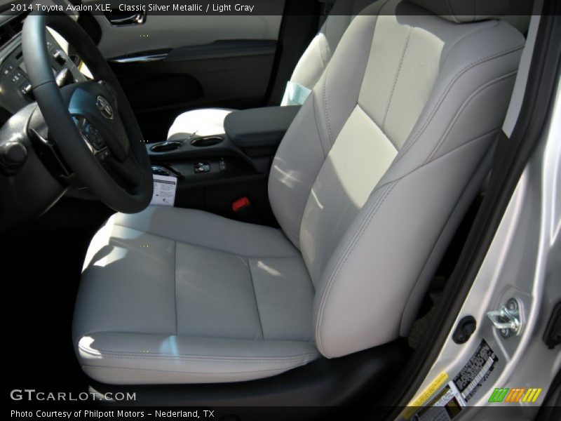 Classic Silver Metallic / Light Gray 2014 Toyota Avalon XLE