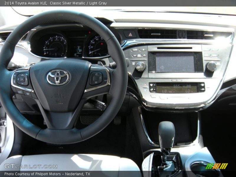 Classic Silver Metallic / Light Gray 2014 Toyota Avalon XLE