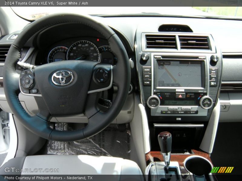 Super White / Ash 2014 Toyota Camry XLE V6