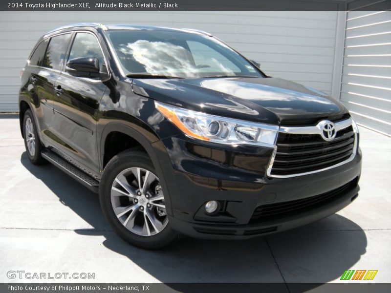 Attitude Black Metallic / Black 2014 Toyota Highlander XLE