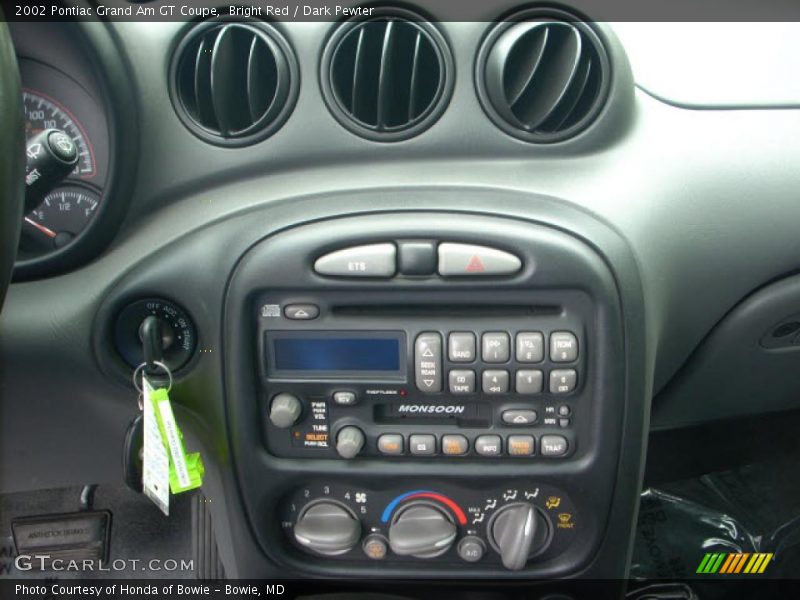 Bright Red / Dark Pewter 2002 Pontiac Grand Am GT Coupe