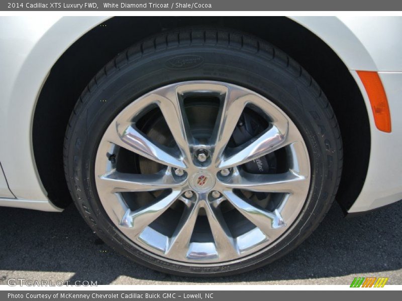 White Diamond Tricoat / Shale/Cocoa 2014 Cadillac XTS Luxury FWD