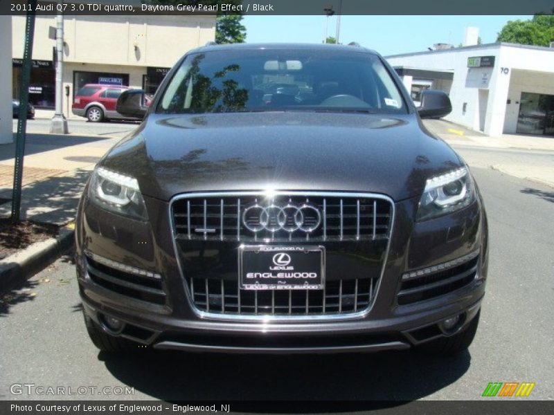 Daytona Grey Pearl Effect / Black 2011 Audi Q7 3.0 TDI quattro