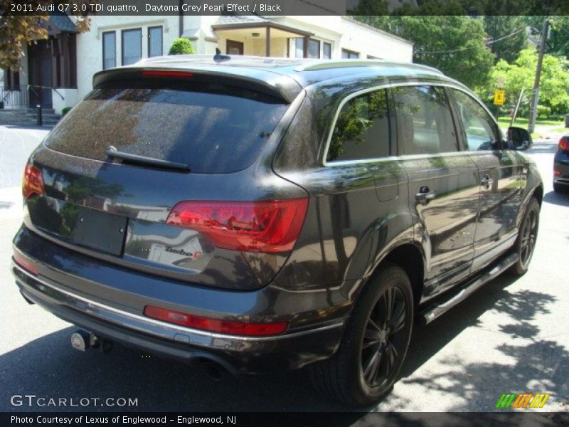 Daytona Grey Pearl Effect / Black 2011 Audi Q7 3.0 TDI quattro