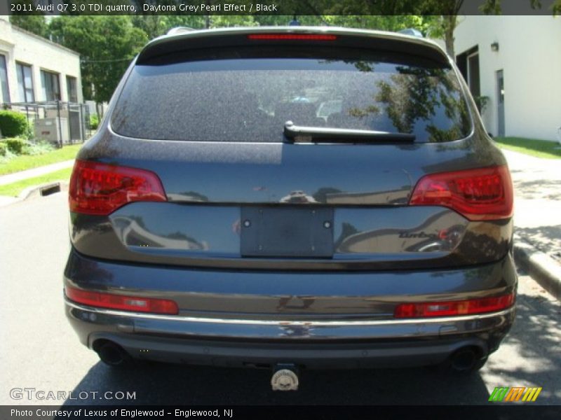 Daytona Grey Pearl Effect / Black 2011 Audi Q7 3.0 TDI quattro