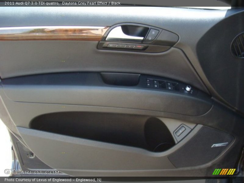Daytona Grey Pearl Effect / Black 2011 Audi Q7 3.0 TDI quattro