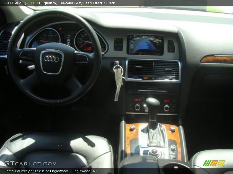 Daytona Grey Pearl Effect / Black 2011 Audi Q7 3.0 TDI quattro