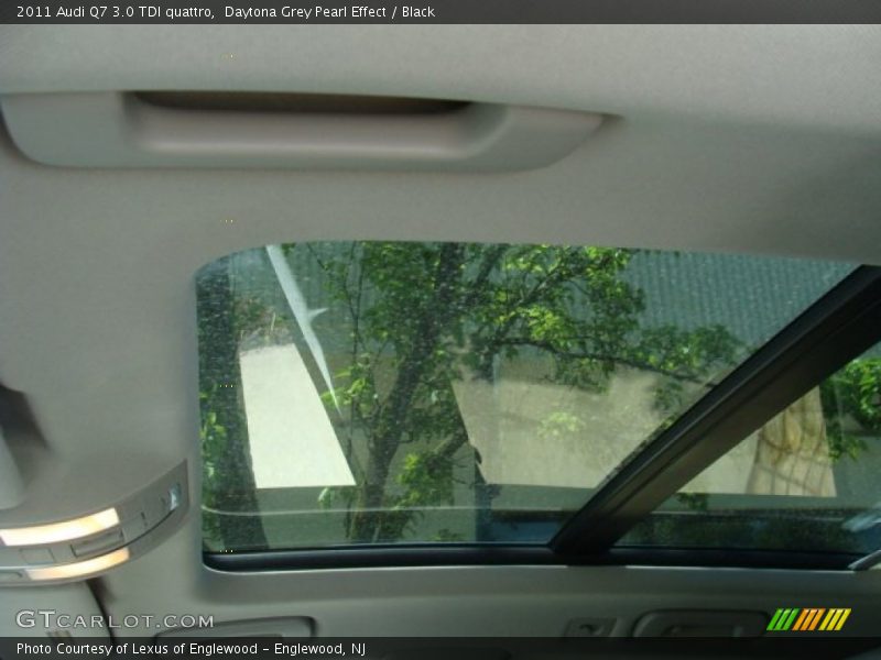 Daytona Grey Pearl Effect / Black 2011 Audi Q7 3.0 TDI quattro