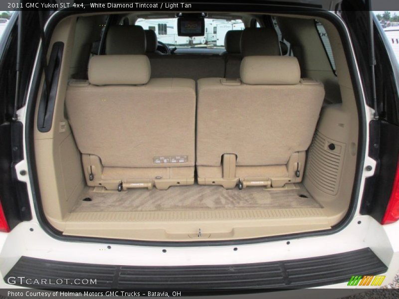 White Diamond Tintcoat / Light Tan 2011 GMC Yukon SLT 4x4