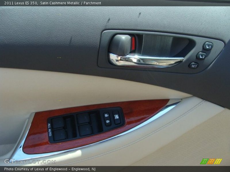 Satin Cashmere Metallic / Parchment 2011 Lexus ES 350
