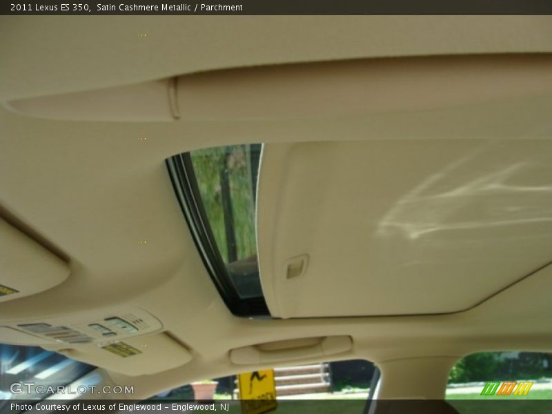 Satin Cashmere Metallic / Parchment 2011 Lexus ES 350
