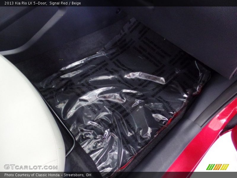 Signal Red / Beige 2013 Kia Rio LX 5-Door