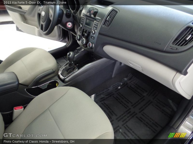 Titanium / Stone 2013 Kia Forte 5-Door EX