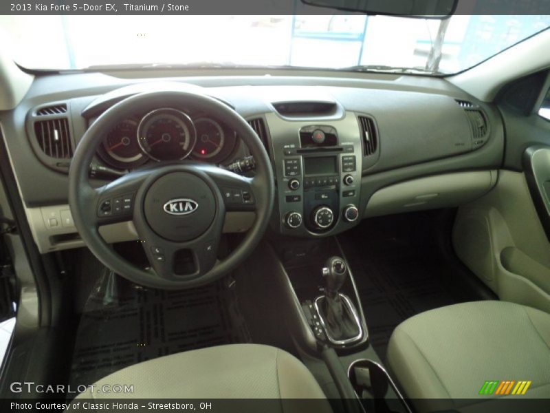 Titanium / Stone 2013 Kia Forte 5-Door EX