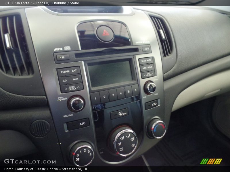 Titanium / Stone 2013 Kia Forte 5-Door EX