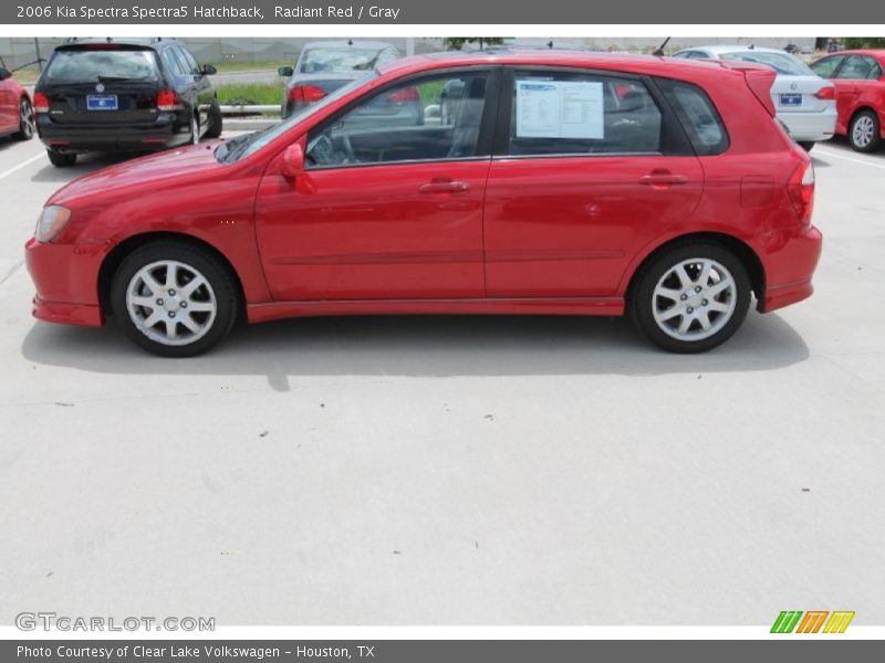 Radiant Red / Gray 2006 Kia Spectra Spectra5 Hatchback